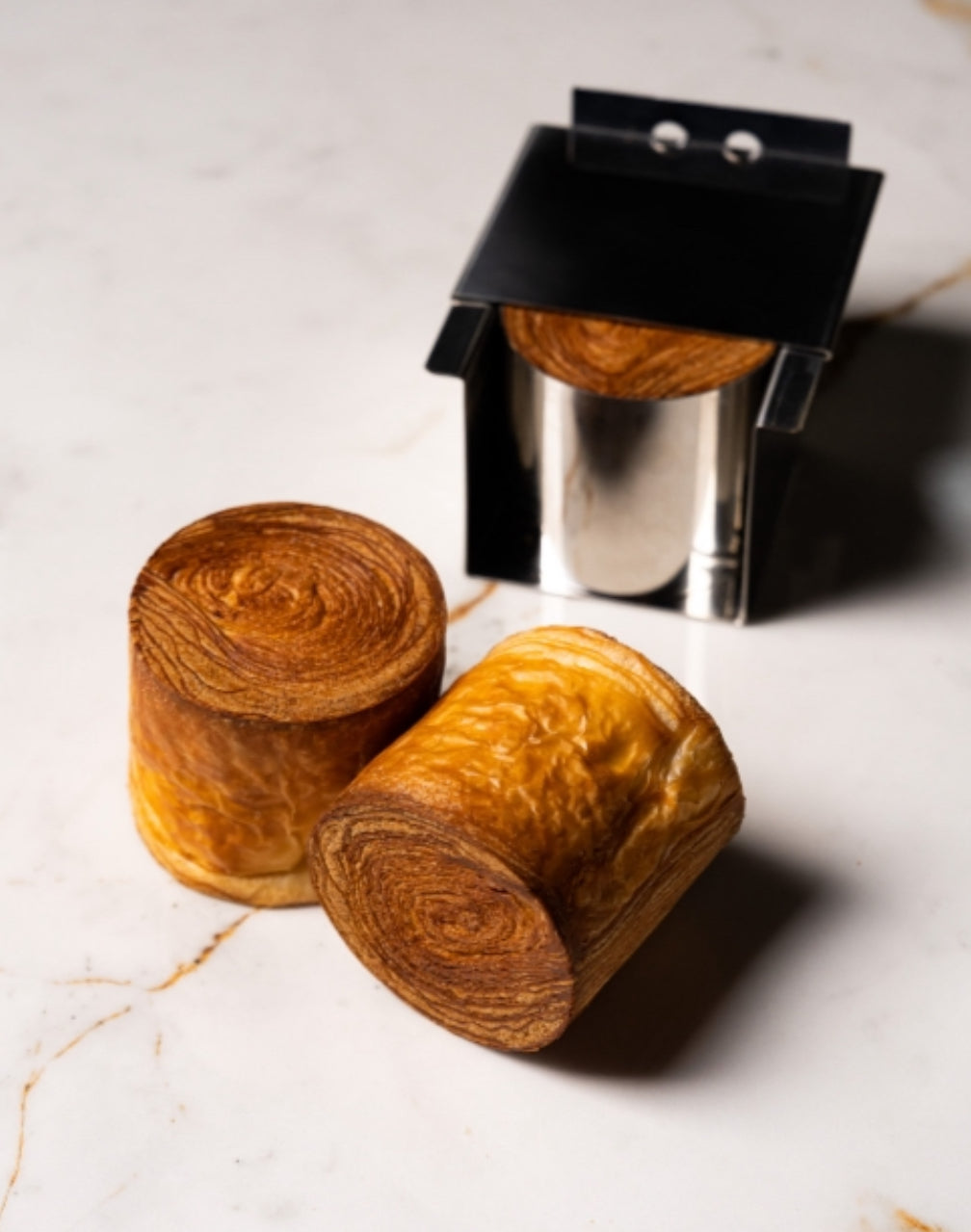 VC1 Cubic mould for geometric croissant